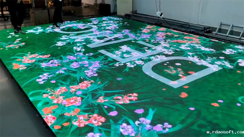 LED雷竞技推广码智能化体验引领新的发展趋势(图1)