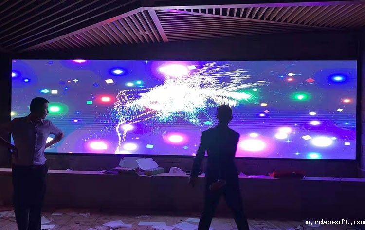 雷竞技RAYBETLED显示屏进驻旅游景区峨眉山了(图1)