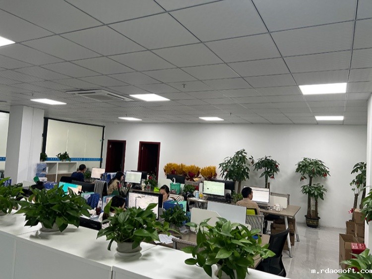 走进雷竞技RAYBET(图2)